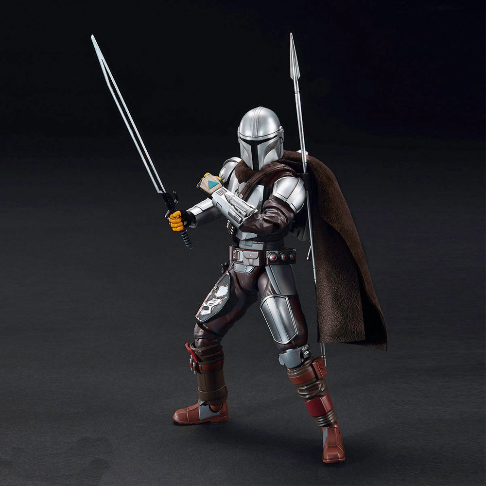 Bandai - The Mandalorian - The Mandalorian Beskar Model Kit Escala 1/12